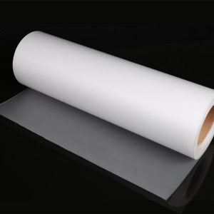 Translucent flame retardant polycarbonate film