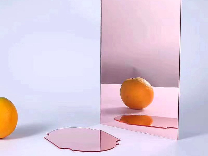 News - Which Kind of Plastic Mirrors Can Replace Glass Mirrors Without  deformation in the case of large areas?