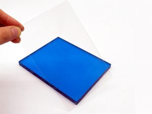 Optical polycarbonate panel