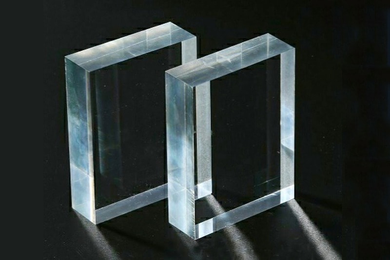 plexiglass plastic