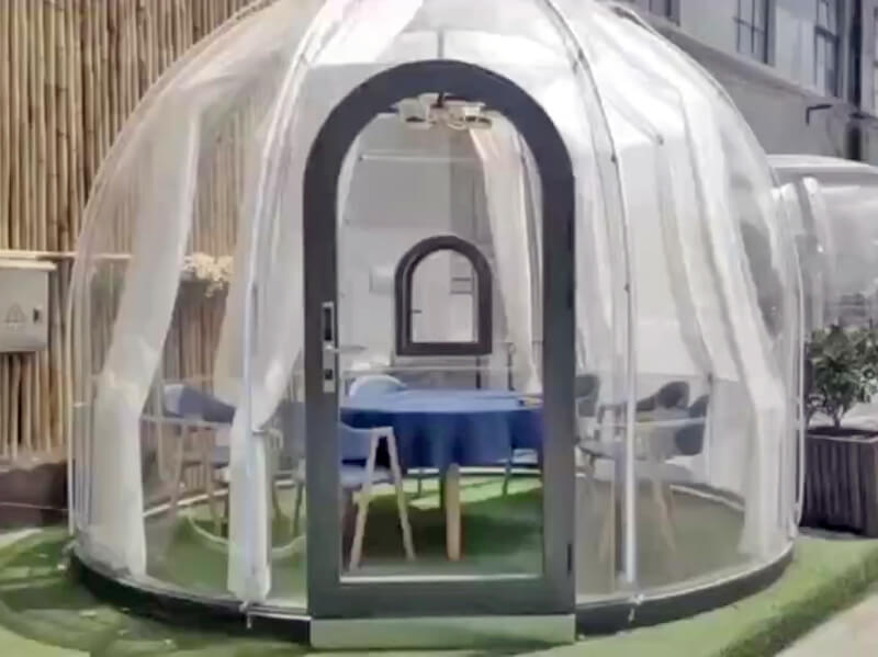 Bubble tent