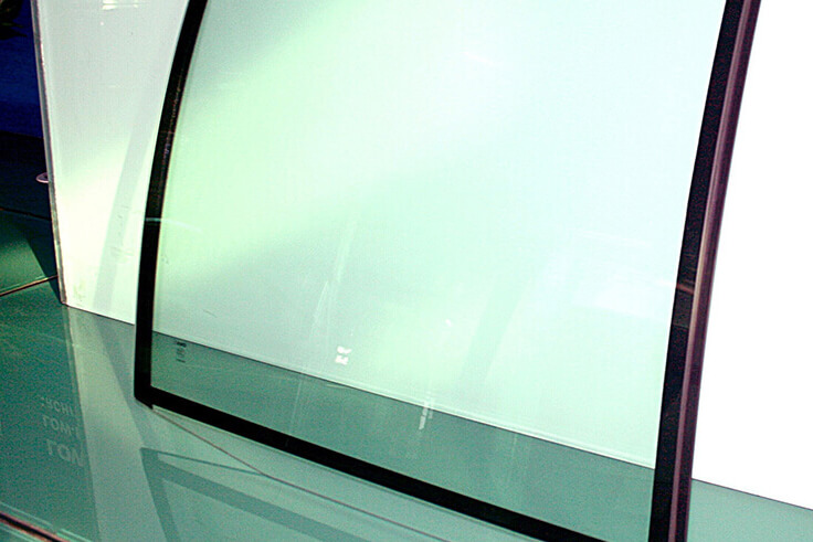 Polycarbonate window