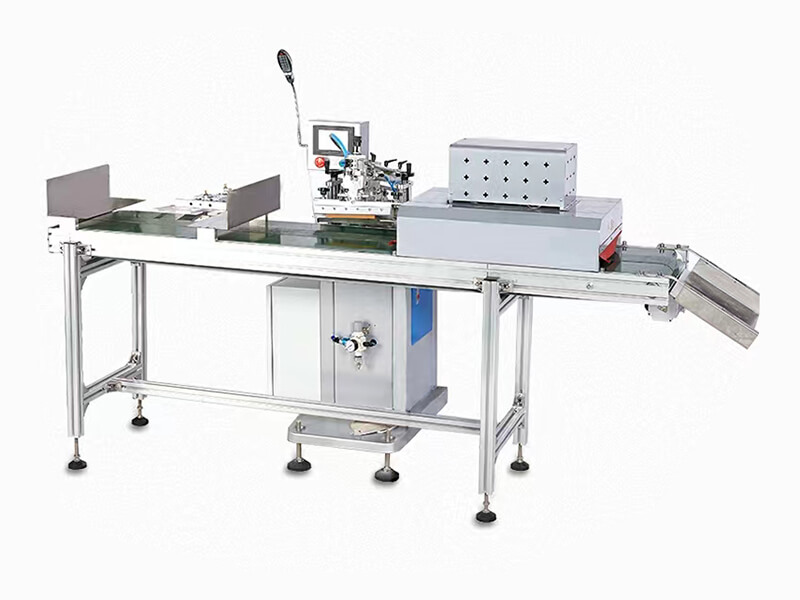 Screen printing machine for plastic