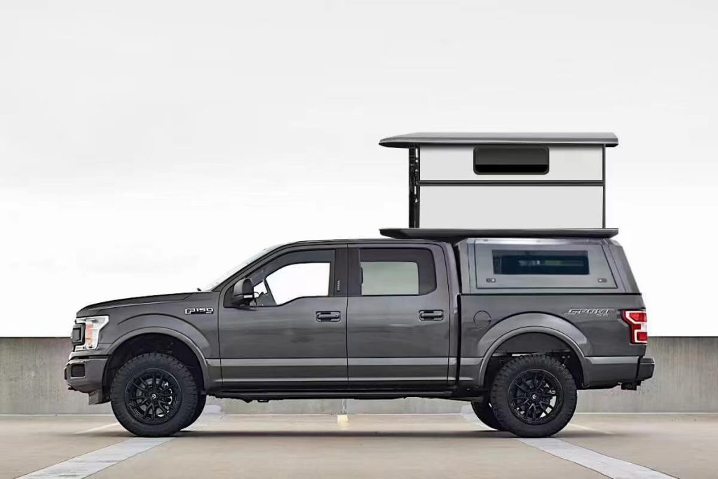 Pickup roof top tent